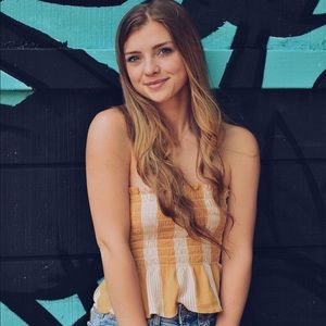 Meet your Posher, Sara